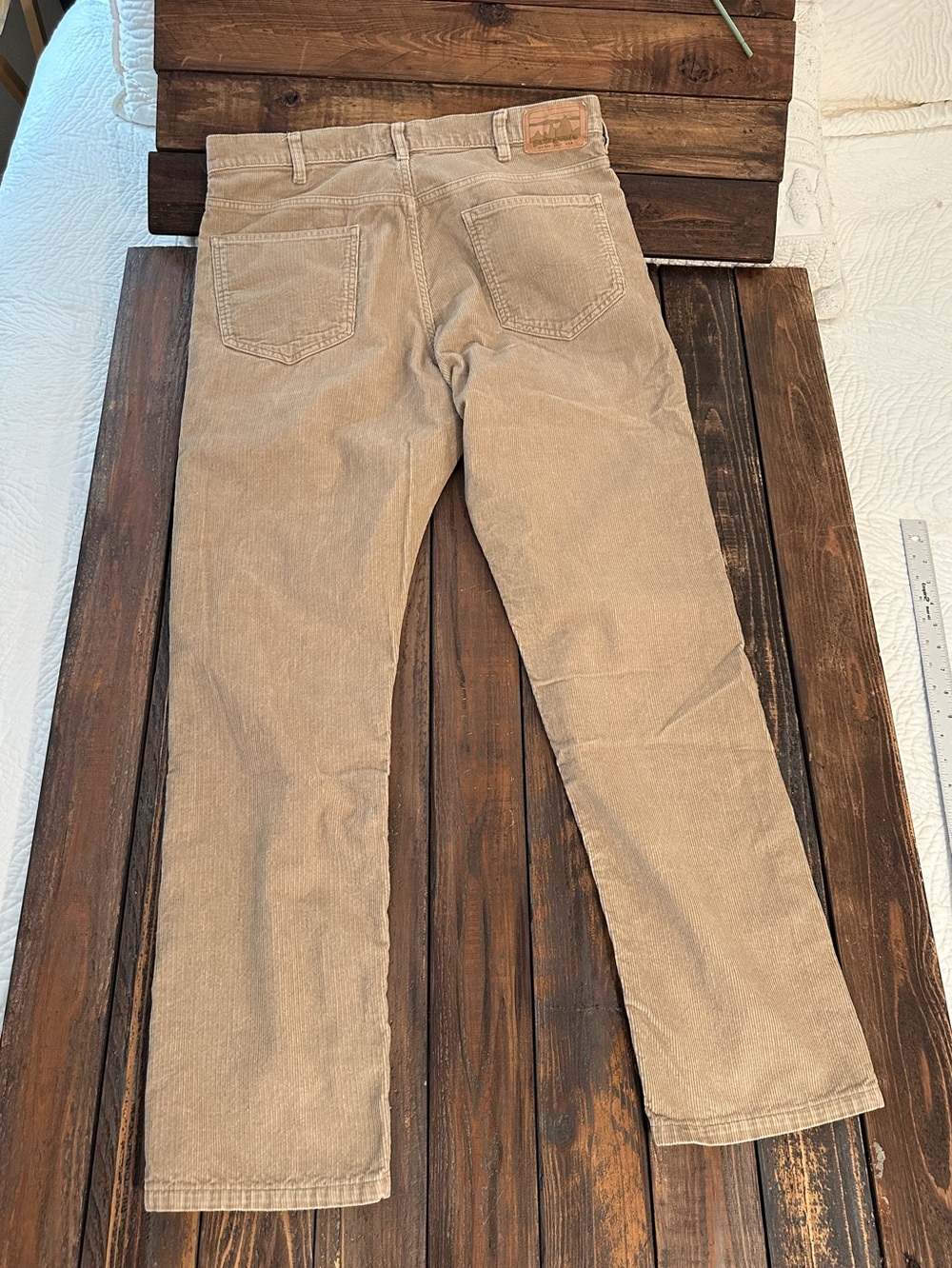 PATAGONIA Men’s Organic Cotton Corduroy Jeans 36x32 Like New